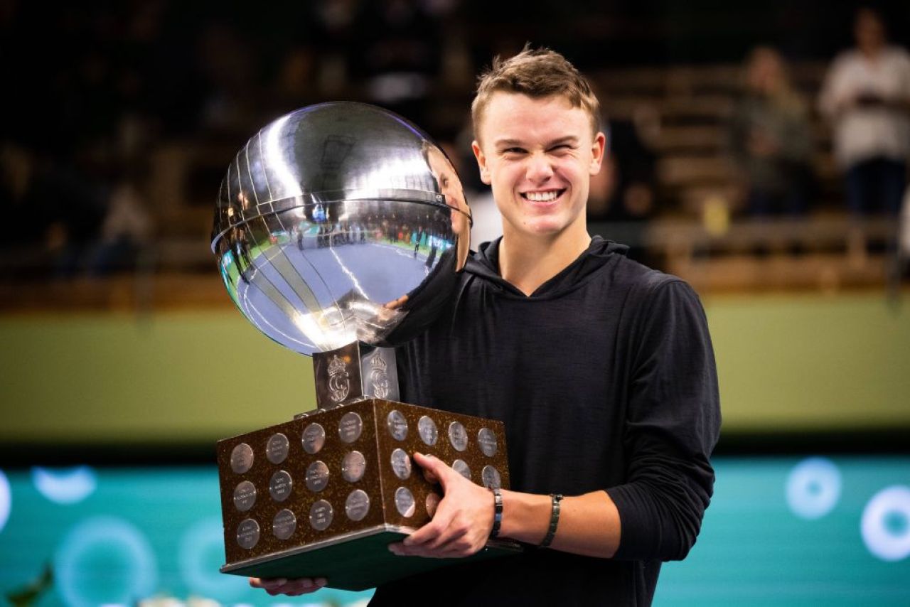 Departe de Simona Halep, Mouratoglou l-a condus pe Rune către al doilea titlu ATP al carierei, după o finală cu Tsitsipas_22