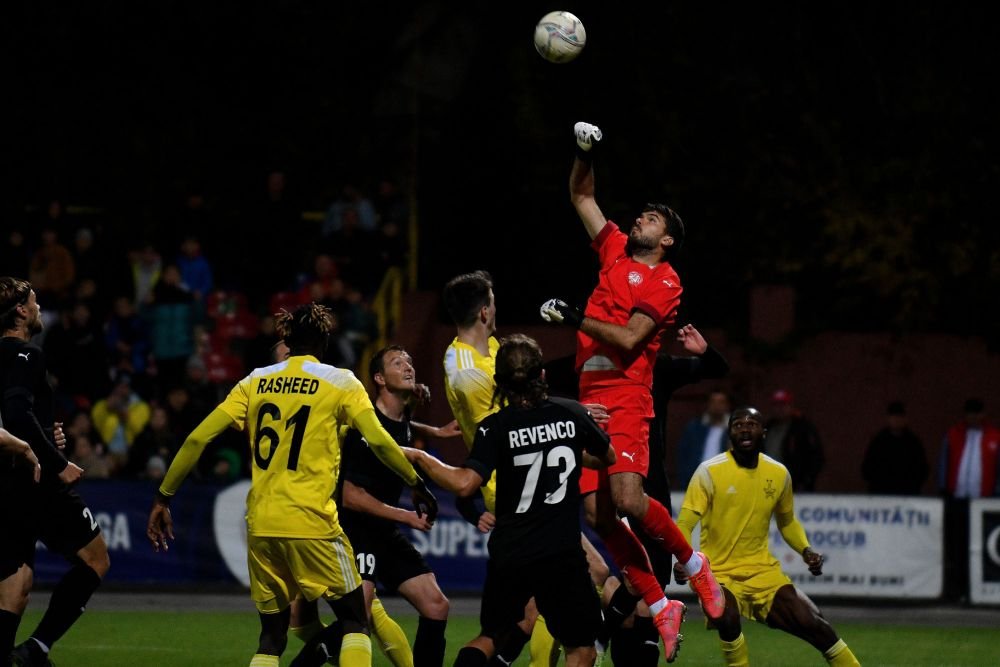 Sheriff Tiraspol a pierdut cu ”nașii” de la Petrocub Hîncești după un gol à la Cristiano Ronaldo! Urmează meciul de joi cu Manchester United, LIVE pe VOYO_30