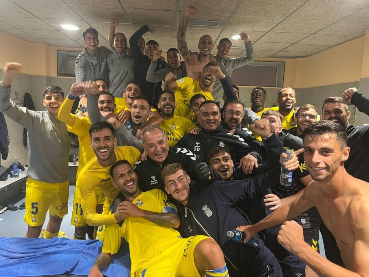 Puțin, da' bun! Florin Andone, ”seducător” la liderul invincibil al campionatului: ”Ar trebui să ne ofere multe în restul sezonului”_11