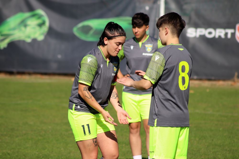 Vulpițele Galbene sunt niște fiare! Victorie cu 7-0 în ultima etapă de campionat_1