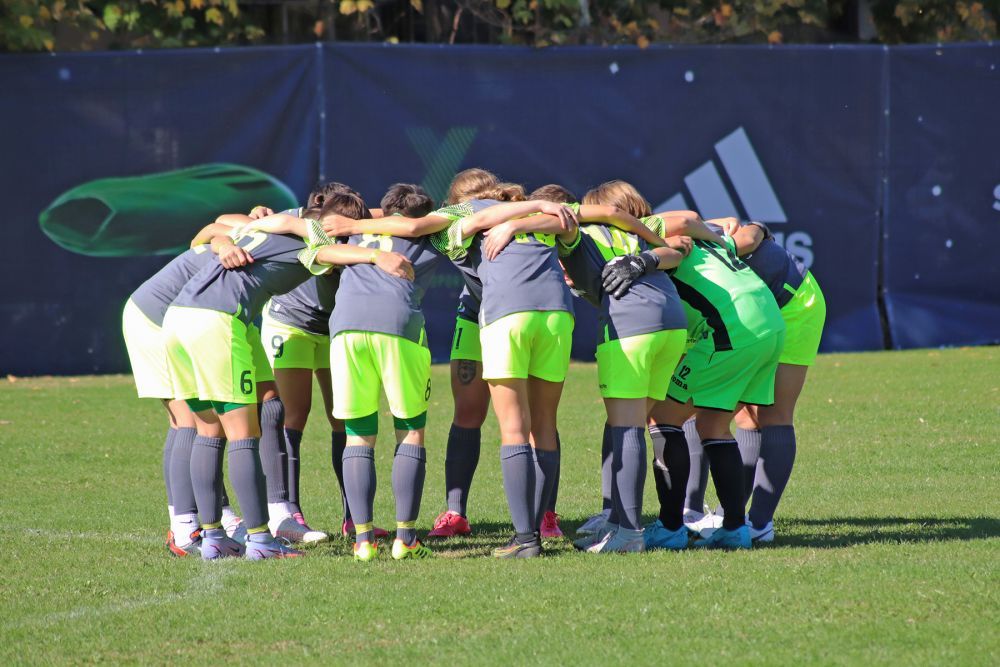Vulpițele Galbene sunt niște fiare! Victorie cu 7-0 în ultima etapă de campionat_15
