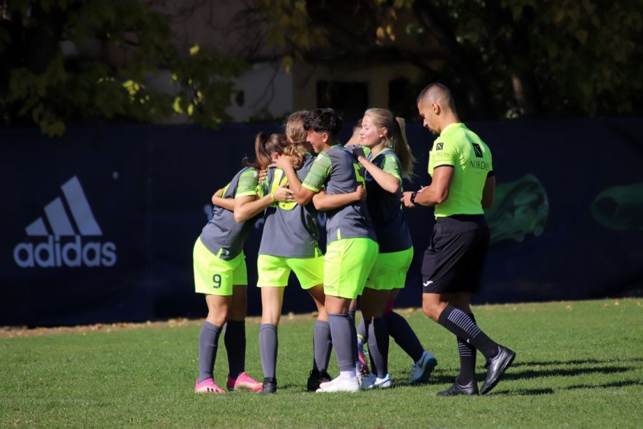 Vulpițele Galbene sunt niște fiare! Victorie cu 7-0 în ultima etapă de campionat_29
