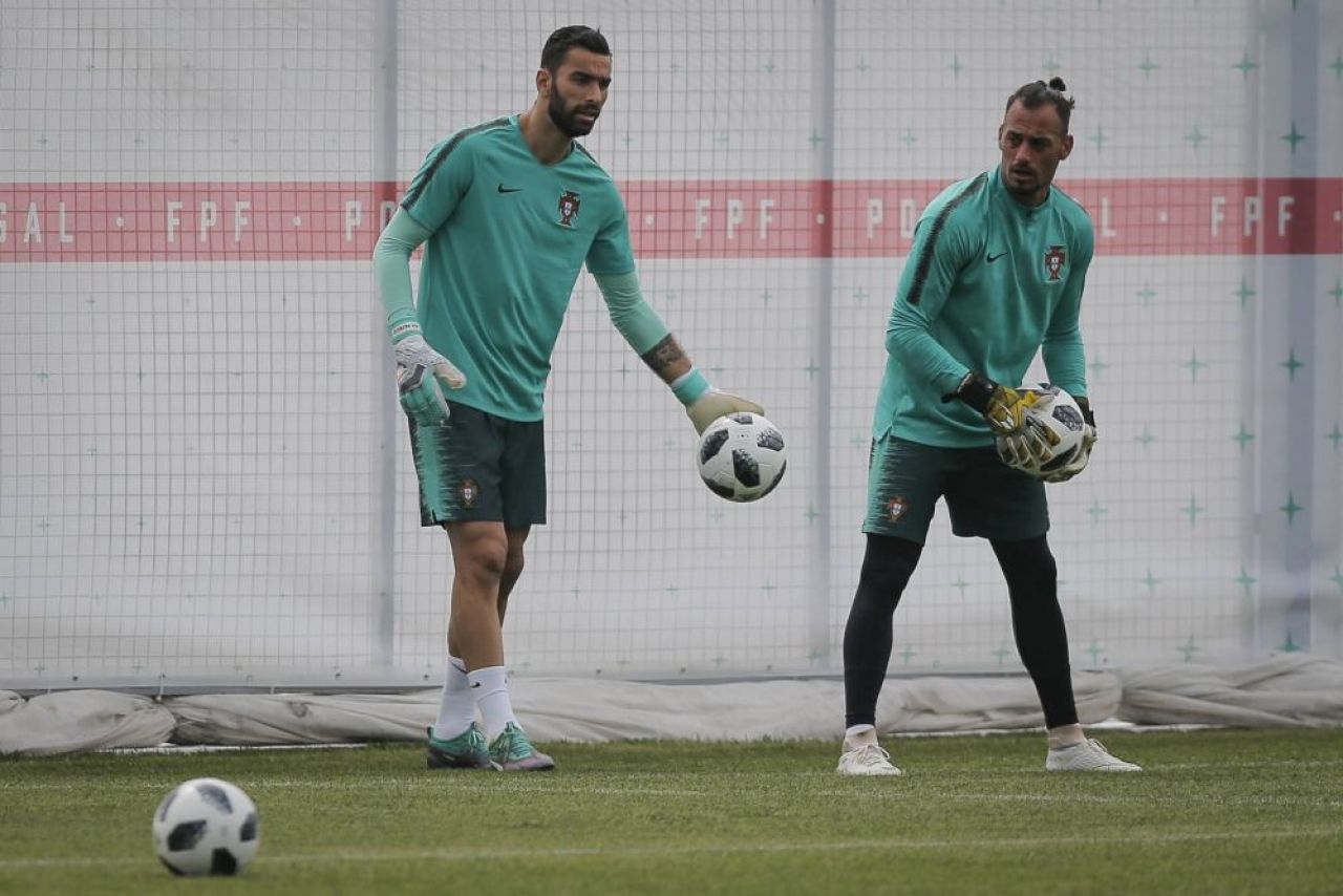După trei Campionate Mondiale jucate, fostul fotbalist al lui CFR Cluj nu a mai prins lotul Portugaliei pentru ediția din Qatar_20