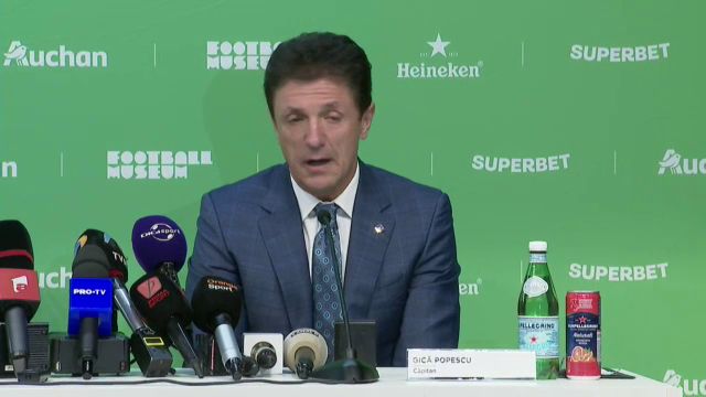 Gică Popescu și-a expus tricourile la Muzeul Fotbalului! „Am 200, am lăsat doar cinci aici” Ce a transmis fotbalistul din Generația de Aur a României_2