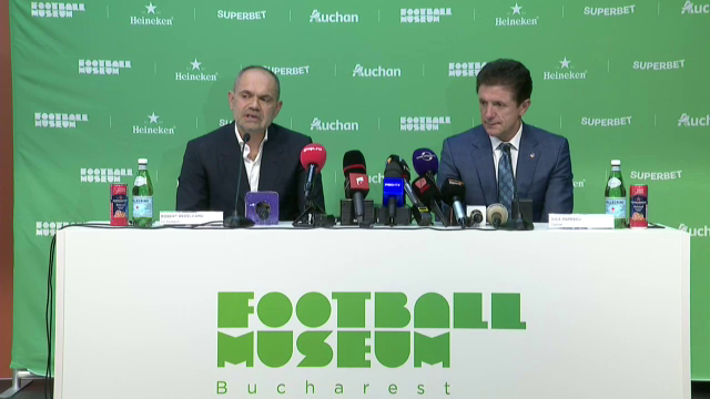 Gică Popescu și-a expus tricourile la Muzeul Fotbalului! „Am 200, am lăsat doar cinci aici” Ce a transmis fotbalistul din Generația de Aur a României_7