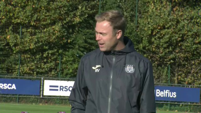 Adrian Mititelu, reacție impresionantă în direct la Ora Exactă în Sport. Cu ce a comparat baza de antrenament a celor de la Anderlecht_2