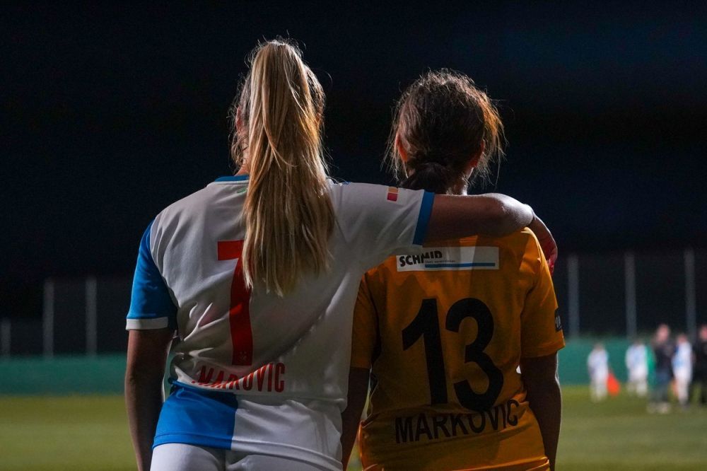 Cea mai frumoasă fotbalistă din lume se gândește să-și schimbe echipa_1