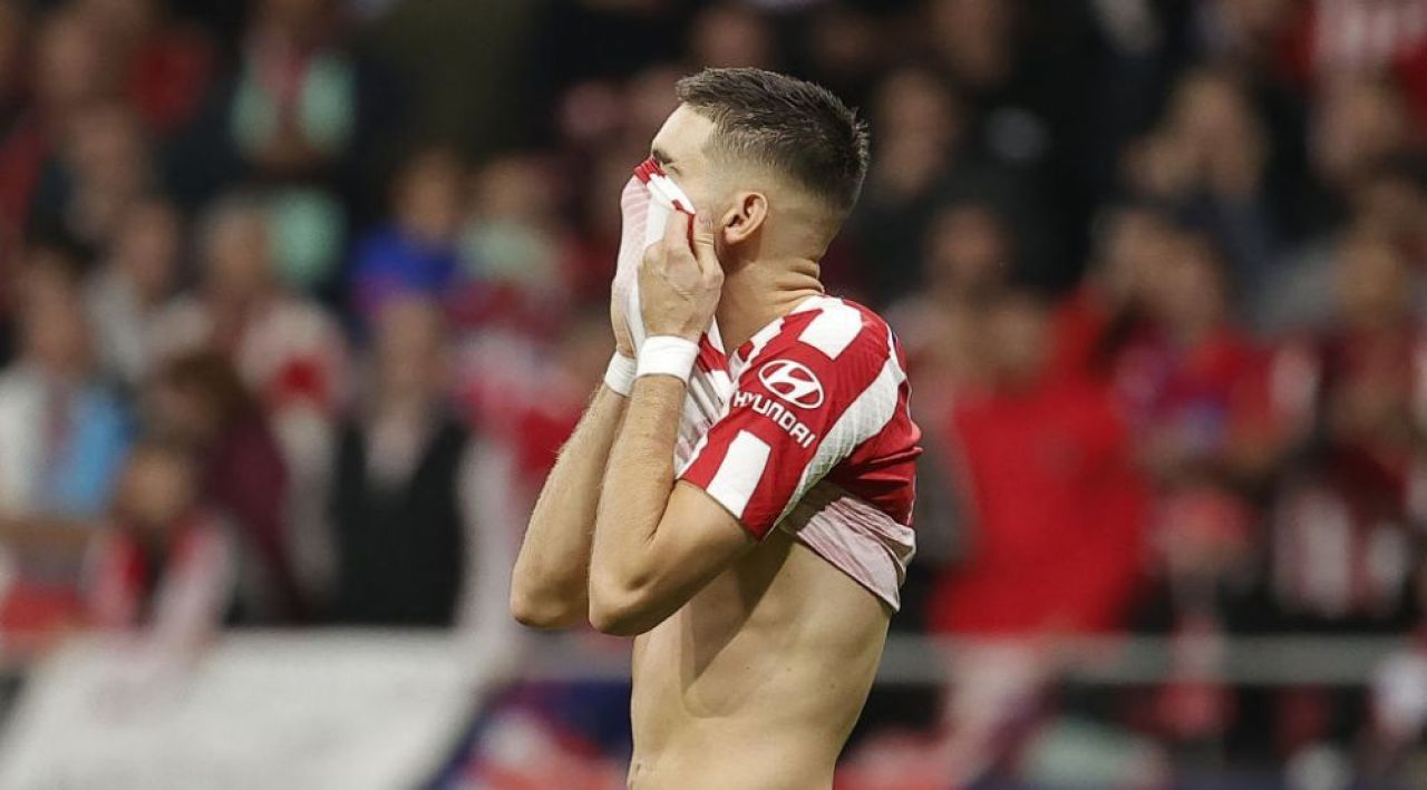 Atletico Madrid, OUT din Champions League după ce Carrasco a ratat penalty-ul decisiv la ultima fază! Fază inedită: VAR a reinițiat partida după fluierul final_1