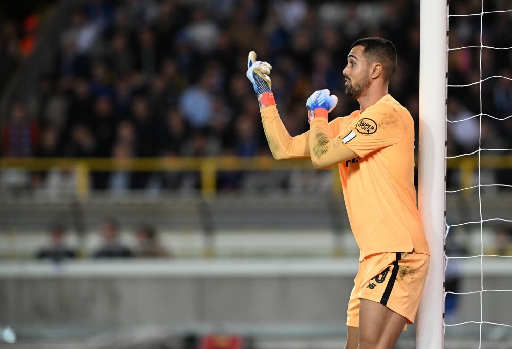 Brugge a ratat de 2 ori același penalty, în meciul cu Porto: Diogo Costa a apărat 3 penalty-uri consecutive în UCL_3