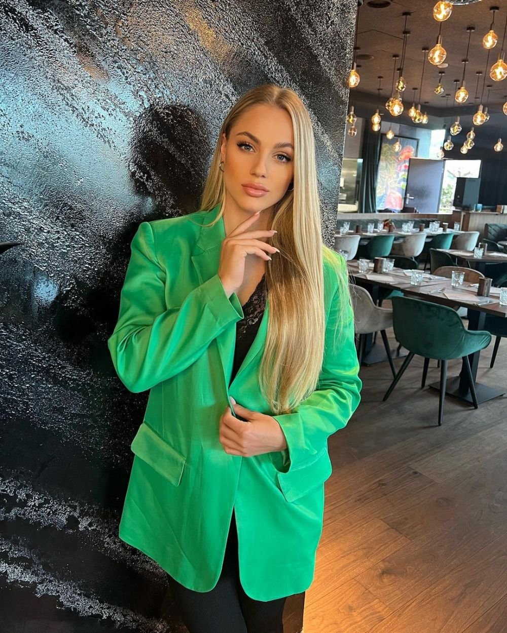 Ea a fost numită „cea mai frumoasă fotbalistă din lume”, dar nu vrea să i se spună că e sexy! Cum arată Ana Maria _26
