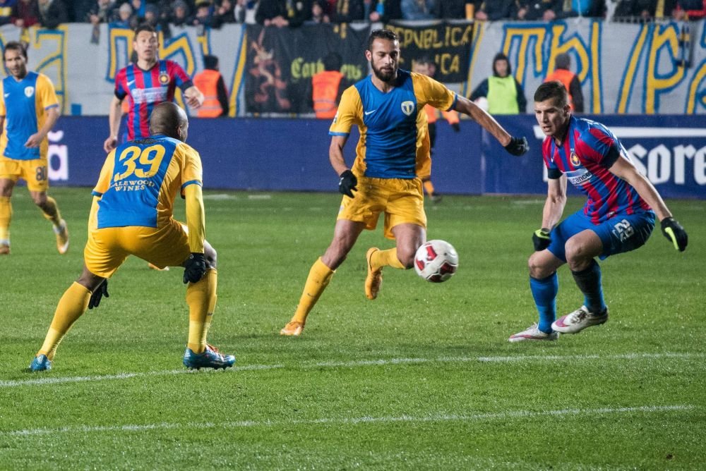 George Țucudean a dezvăluit de ce a plecat de la FCSB: „Mi-a zis că nu e mulțumit de mine, deși cu o săptămână în urmă fusese!”_8