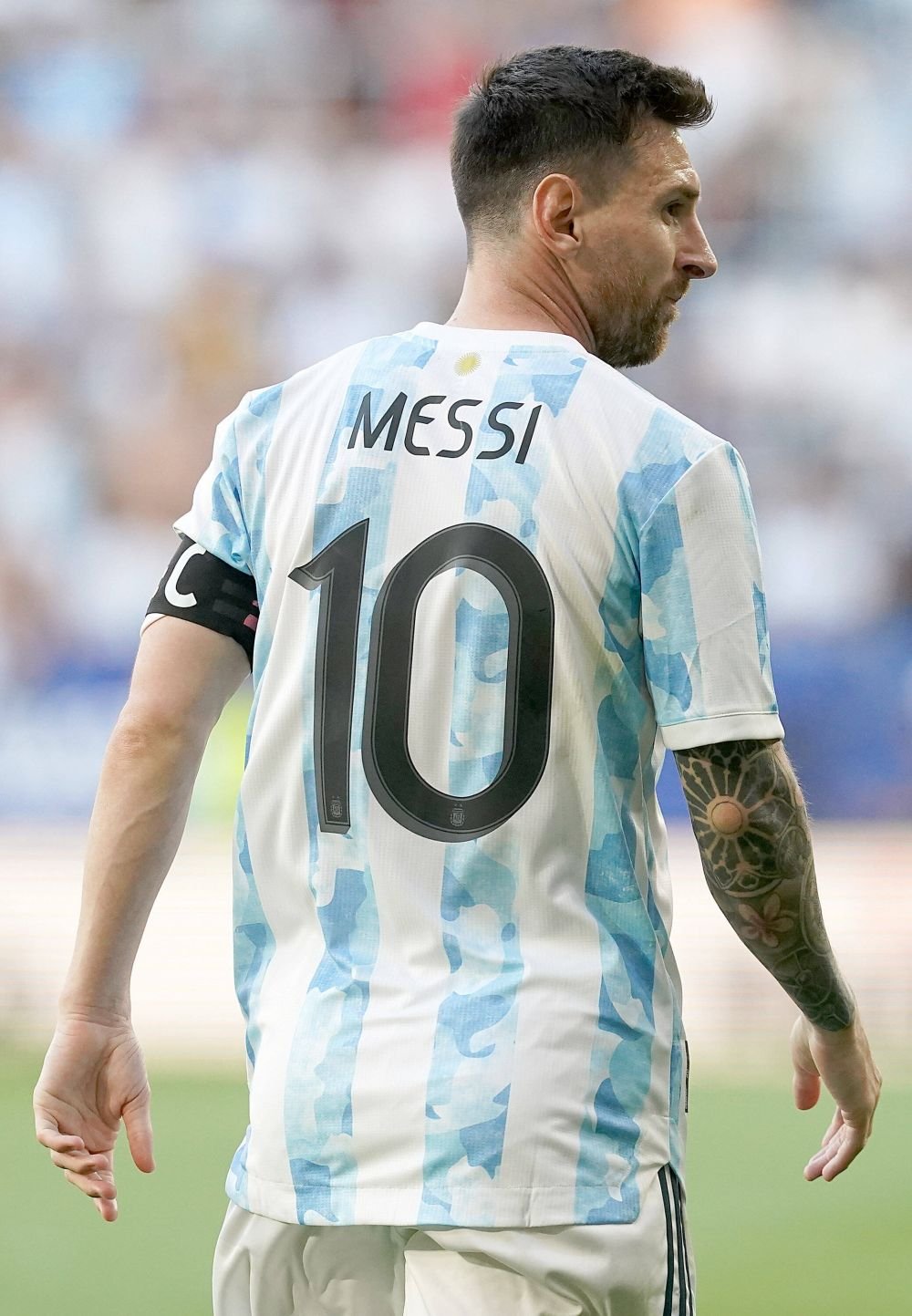 Are 22 de ani, valorează 75 milioane de euro și e comparat deja cu Maradona, Messi și Robben. 