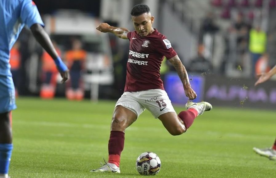 „Când ajungi la o vârstă dai mai puțin la poartă!” Junior Morais povestește cum a ajuns „Roberto Carlos din Liga 1”_4