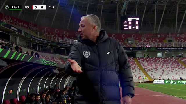După ce a înjurat un jurnalist, Dan Petrescu a avut ceva de împărțit și cu un cameraman_3