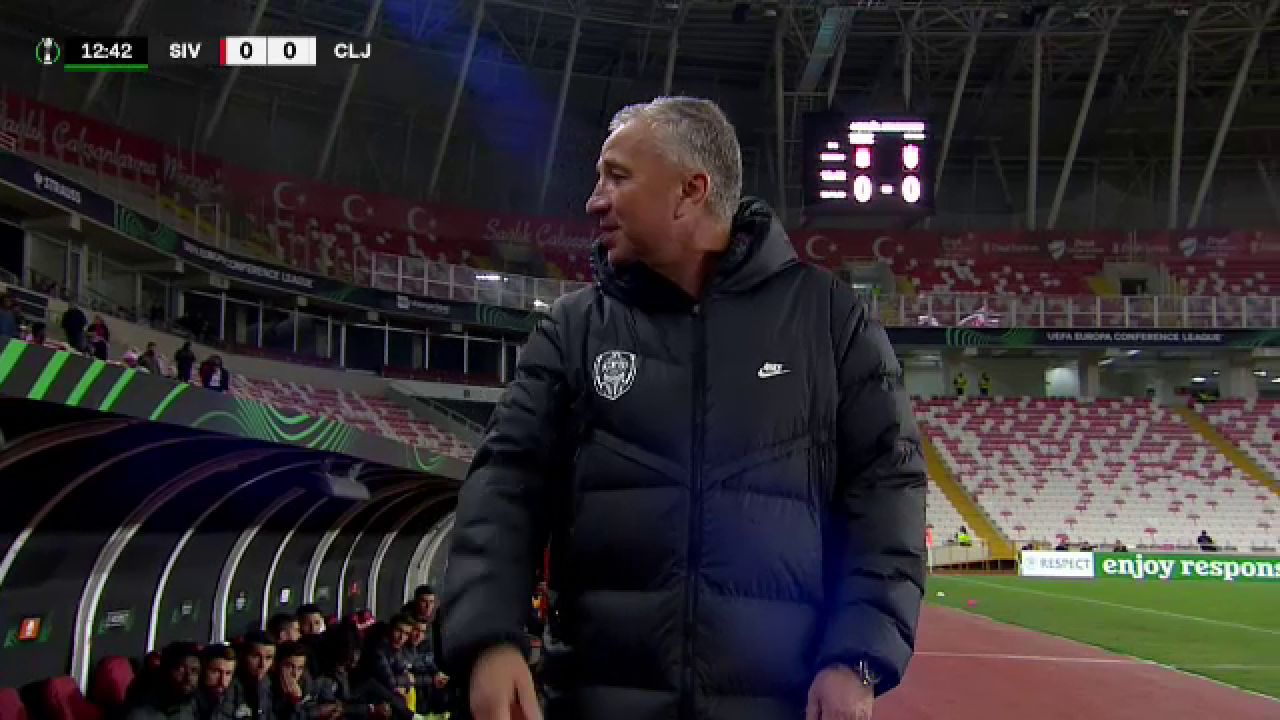 După ce a înjurat un jurnalist, Dan Petrescu a avut ceva de împărțit și cu un cameraman_4