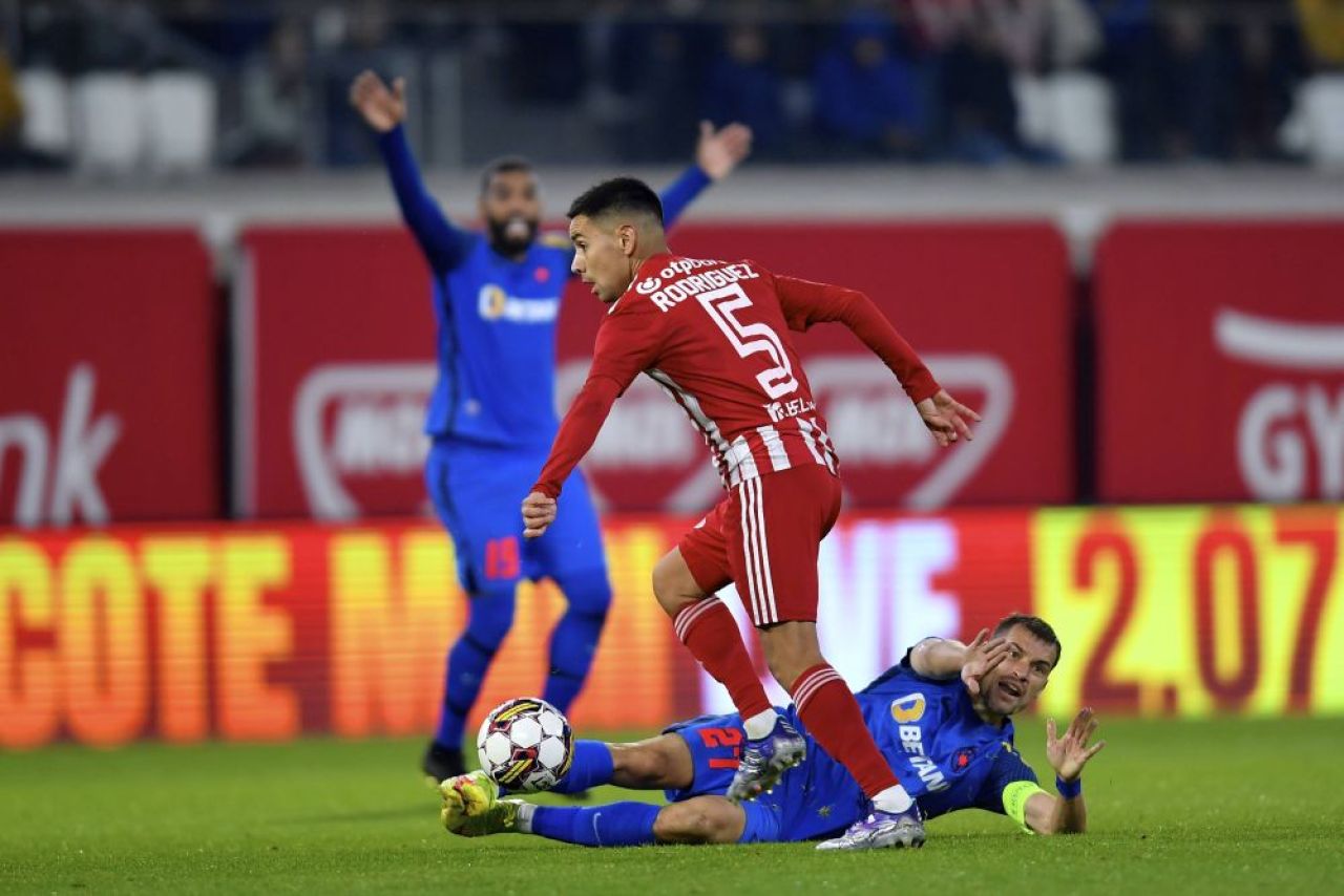 „Nu știe să stea în picioare! Plânge, se vaită!” Gabi Balint îl critică dur pe jucătorul despre care Gigi Becali a zis că „nu e schimbat niciodată” _8