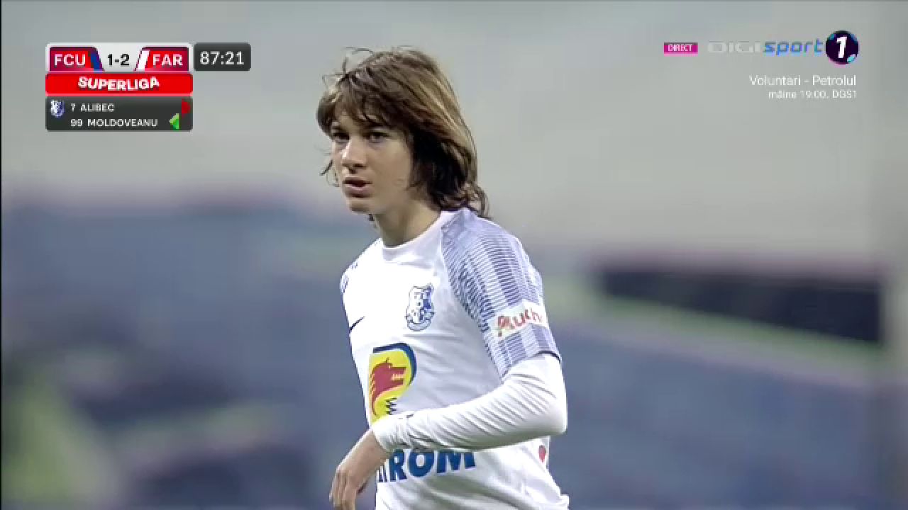 Depășit doar de Dobrin! Alexandru Stoian a devenit al doilea cel mai tânăr debutant din istoria primei ligi_8