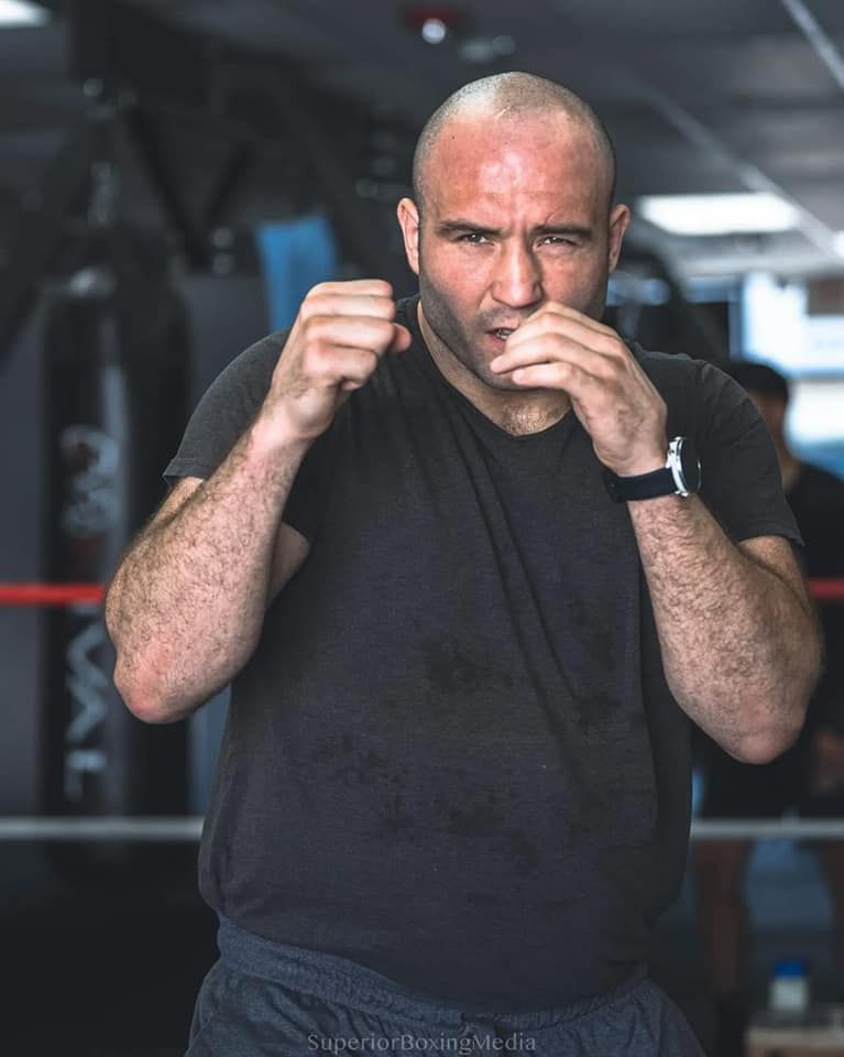 Mihai Nistor, devastator! Cât timp l-a lăsat pugilistul român în ring pe brazilianul Fernando Rodrigo Simoes_5