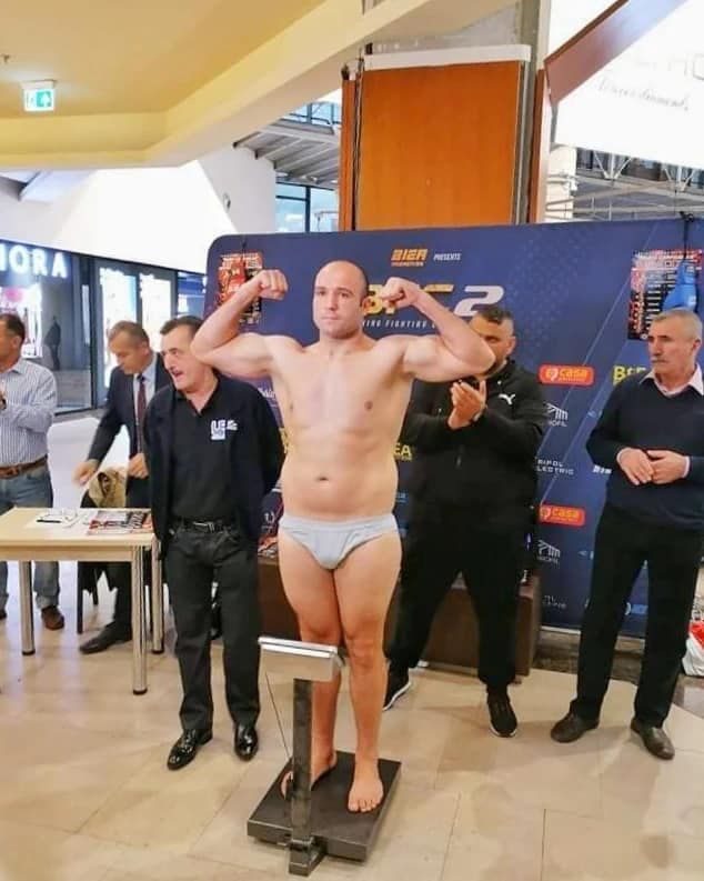 Mihai Nistor, devastator! Cât timp l-a lăsat pugilistul român în ring pe brazilianul Fernando Rodrigo Simoes_13