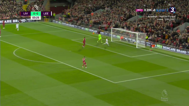 Ce a făcut Alisson aici? Eroare gravă în defensiva lui Liverpool în meciul cu Leeds de pe Anfield_17