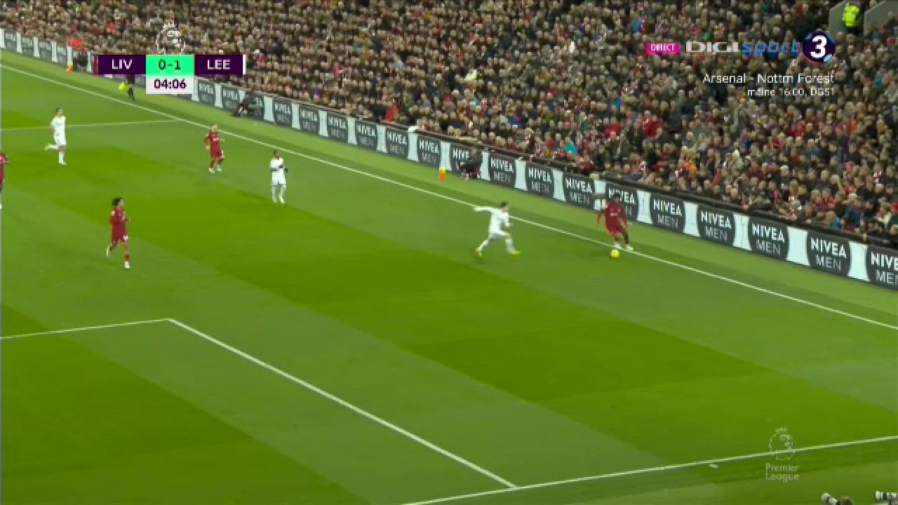 Ce a făcut Alisson aici? Eroare gravă în defensiva lui Liverpool în meciul cu Leeds de pe Anfield_21