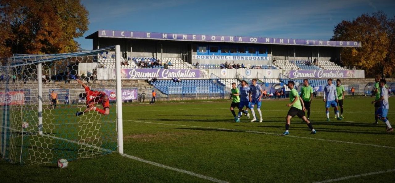 10 pe linie! Performanță fabuloasă realizată de Corvinul Hunedoara_17