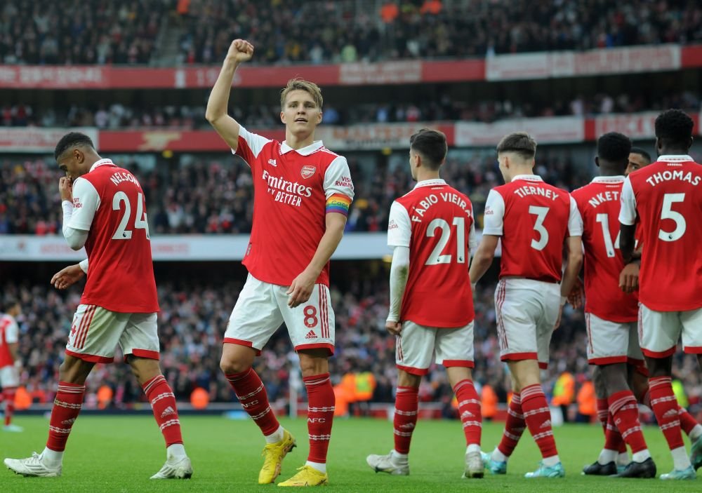 Jucătorii lui Arsenal au făcut un gest emoționant pentru jucătorul înjunghiat în Italia! O nouă victorie pentru „tunari” _8