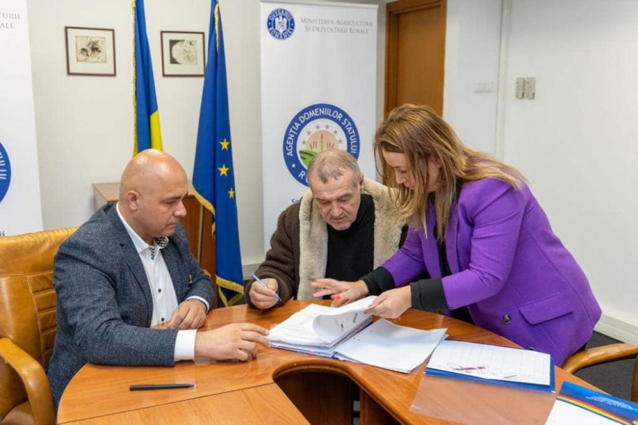 Contract-record semnat de Gigi Becali: „Unul dintre cele mai mari din istorie!” _3