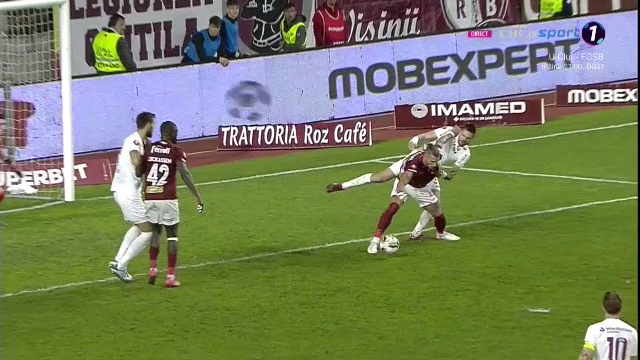 Fază controversată în Rapid - CFR Cluj: giuleștenii au primit penalty! Reacție dură a lui Mihai Stoica: „E grav!” _6