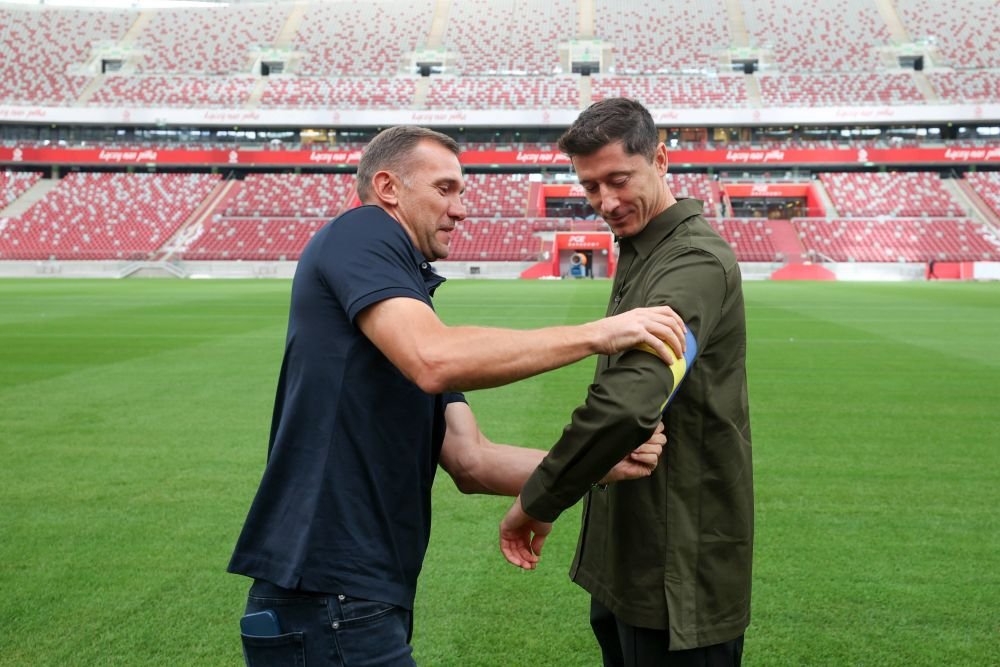 Lewandowski, lăsat acasă de Xavi pentru ultima partidă din Champions League. Motivul pentru care atacantul nu a făcut deplasarea_13