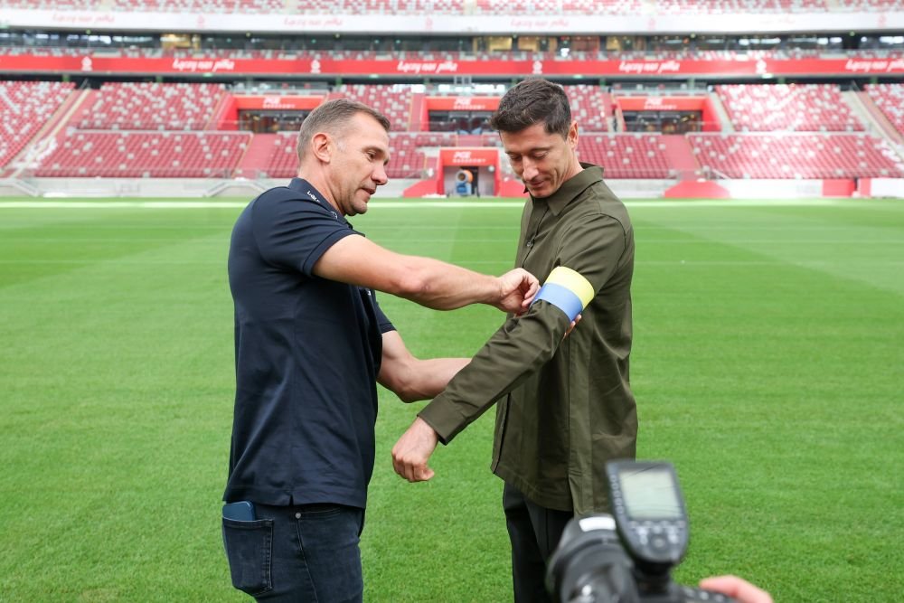 Lewandowski, lăsat acasă de Xavi pentru ultima partidă din Champions League. Motivul pentru care atacantul nu a făcut deplasarea_17