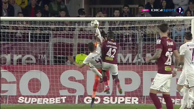 Cătălin Popa nu a ținut cont de indicațiile lui Ovidiu Hațegan la Rapid - CFR Cluj 2-1! Arbitrul a refuzat să revadă faza _2