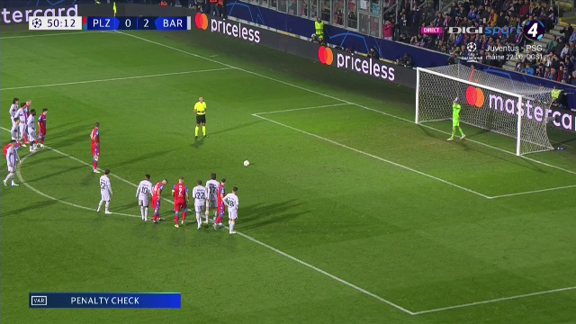 Prestație bună pentru Radu Petrescu la debutul în Champions League! Decizia inspirată luată de 'centralul' român în meciul Barcelonei _6