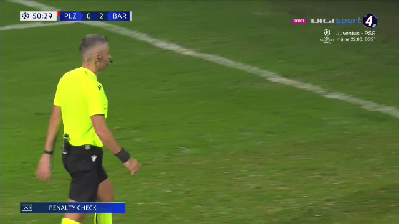 Prestație bună pentru Radu Petrescu la debutul în Champions League! Decizia inspirată luată de 'centralul' român în meciul Barcelonei _10
