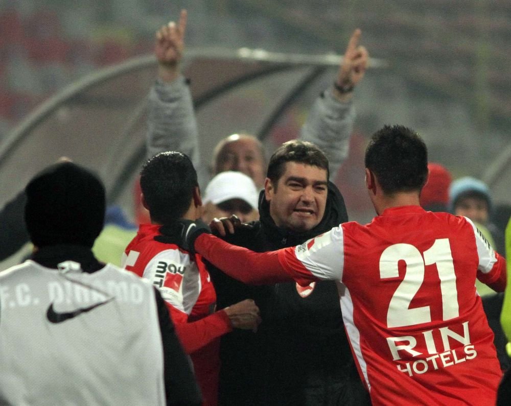 Portretul lui Liviu Ciobotariu: jucător și antrenor la Dinamo, selecționer în Asia, zero trofee și un singur sezon cap-coadă în Liga 1!_7