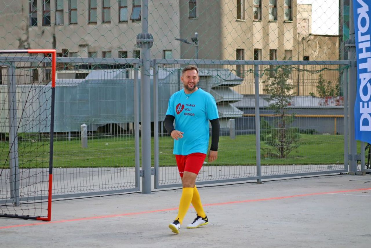 Fotbal ca-n curtea mall-ului! Belodedici, Gardoș, Coman și Varga au făcut spectacol pe ciment, la Obor_2