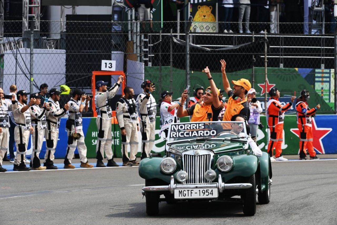 Lando Norris a dezvăluit că a vorbit și cu alte echipe înainte să semneze cu McLaren + Cât va încasa pilotul de Formula 1_5