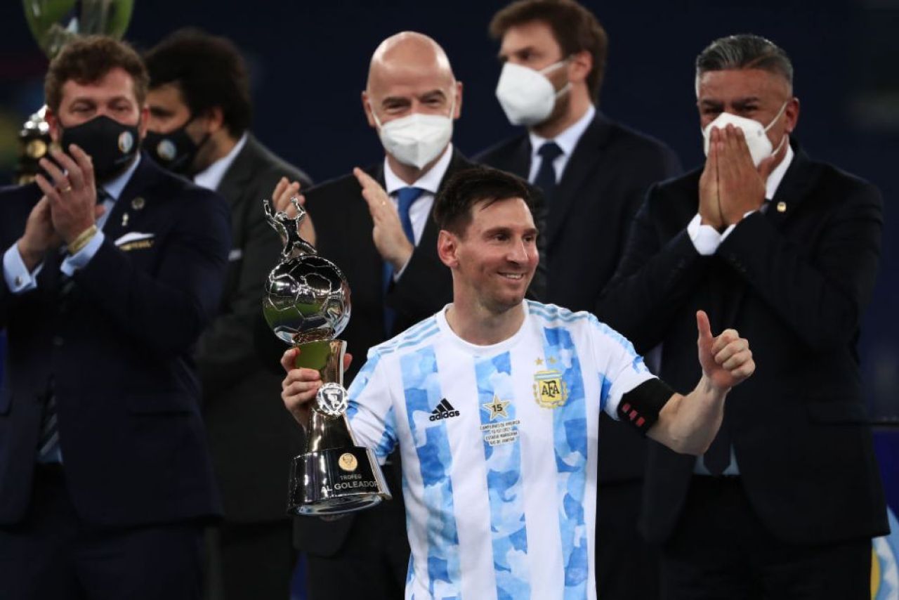 Imaginile care nu s-au văzut până acum! Discursul ținut de căpitanul Leo Messi în vestiar înainte de finala Copa America _1