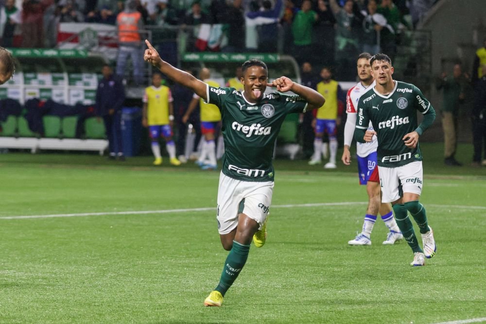 Palmeiras, cu noua stea a fotbalului brazilian în vârstă de 16 ani titular, a devenit campioană!_7