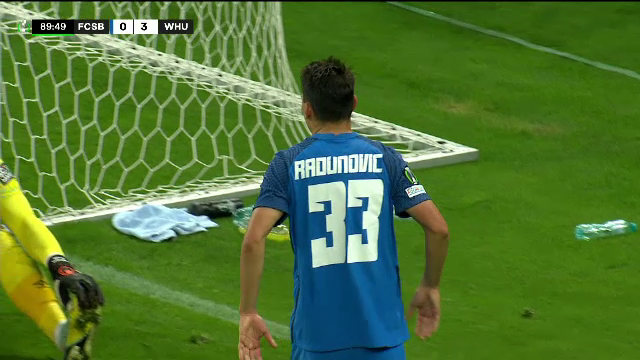 Ratare monumentală în FCSB - West Ham 0-3! Risto Radunovic nu a putut să înscrie din doi metri. Cum s-a întâmplat totul_15