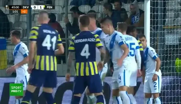 Dinamo Kiev - Fenerbahce 0-2 (Arao 45+2')