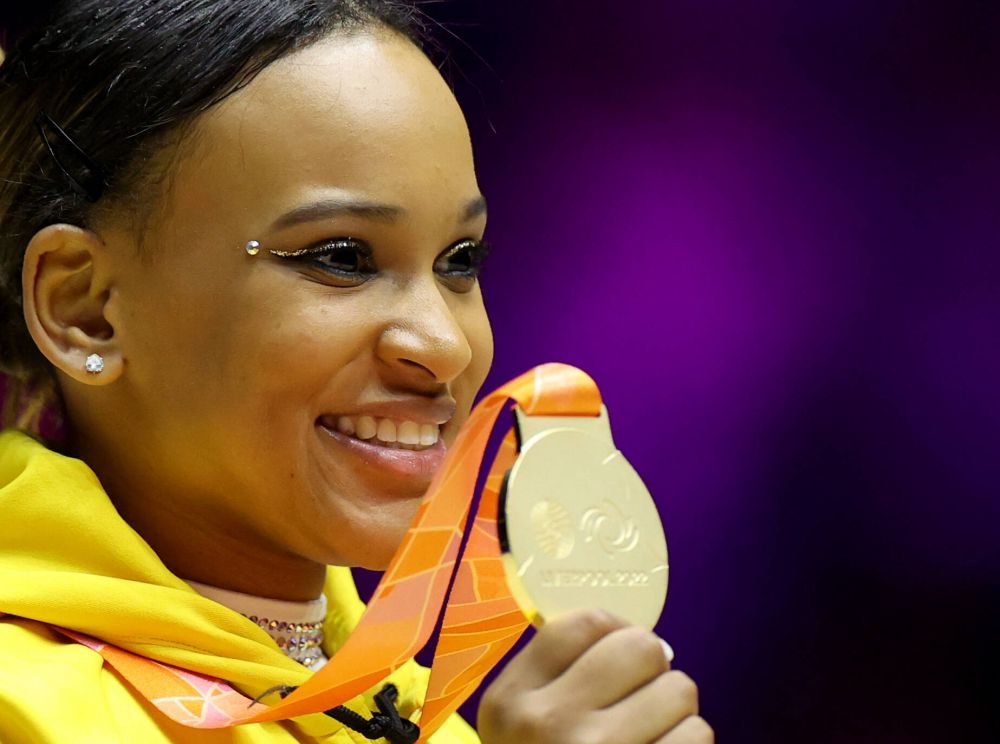 Încă un titlu mondial pentru superba Rebeca Andrade + pe ce loc s-au clasat Ana Maria Bărbosu și Gabriel Burtănete în finale_7