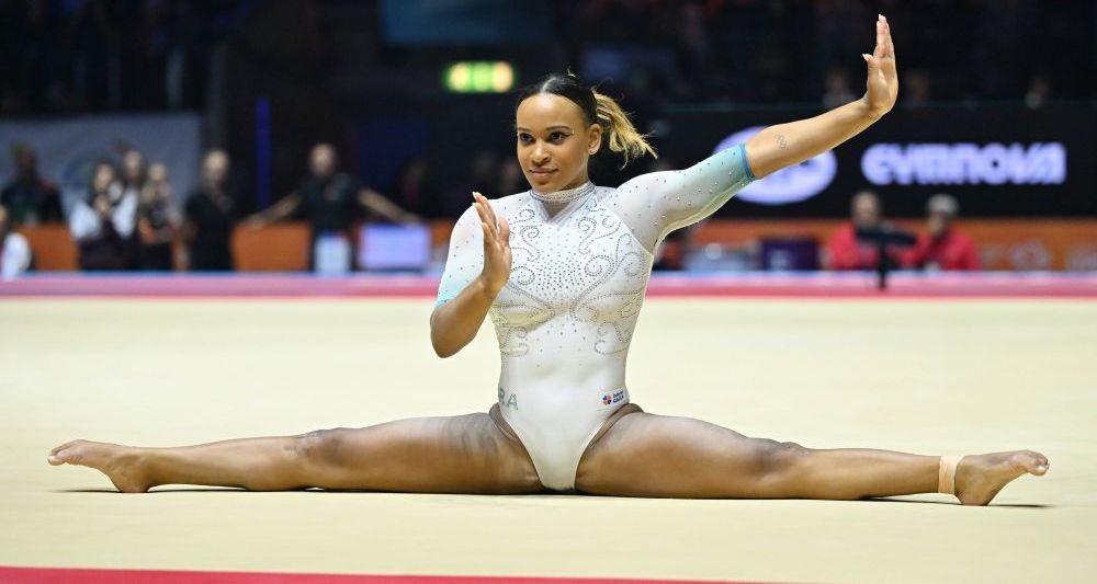 Încă un titlu mondial pentru superba Rebeca Andrade + pe ce loc s-au clasat Ana Maria Bărbosu și Gabriel Burtănete în finale_3