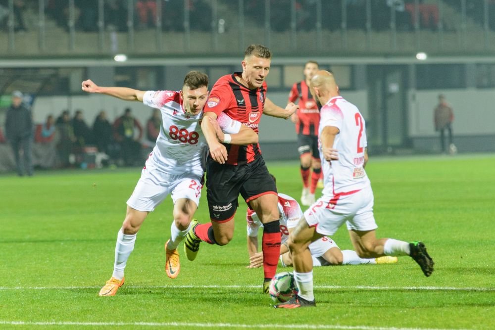 Dinamo are opt meciuri fără înfrângere, dar se poate îndepărta de play-off! Cum arată clasamentul + programul ”câinilor”_5