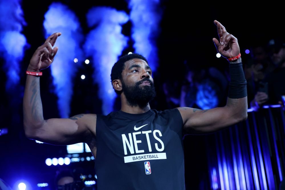 Baschetbalistul din NBA cu un salariu de peste 36 milioane de euro pe an, acuzat de antisemitism. Cum a reacționat sponsorul Nike_6