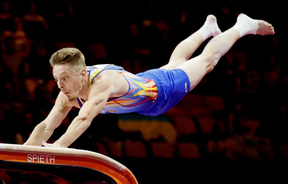 Încă un titlu mondial pentru superba Rebeca Andrade + pe ce loc s-au clasat Ana Maria Bărbosu și Gabriel Burtănete în finale_35