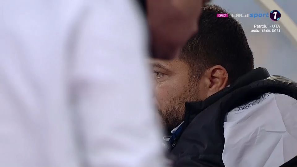 Imaginile deznădejdii după FC Argeș-Sepsi 0-5! Cătălin Straton a izbucnit în plâns și a fost consolat de Marius Croitoru_3