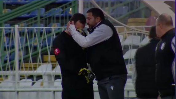 Imaginile deznădejdii după FC Argeș-Sepsi 0-5! Cătălin Straton a izbucnit în plâns și a fost consolat de Marius Croitoru_6