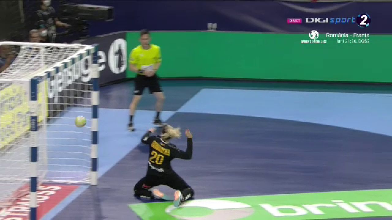 Emoții pentru „tricolore” la Skopje! Iulia Dumanska s-a izbit de bară și a suferit o comoție_17
