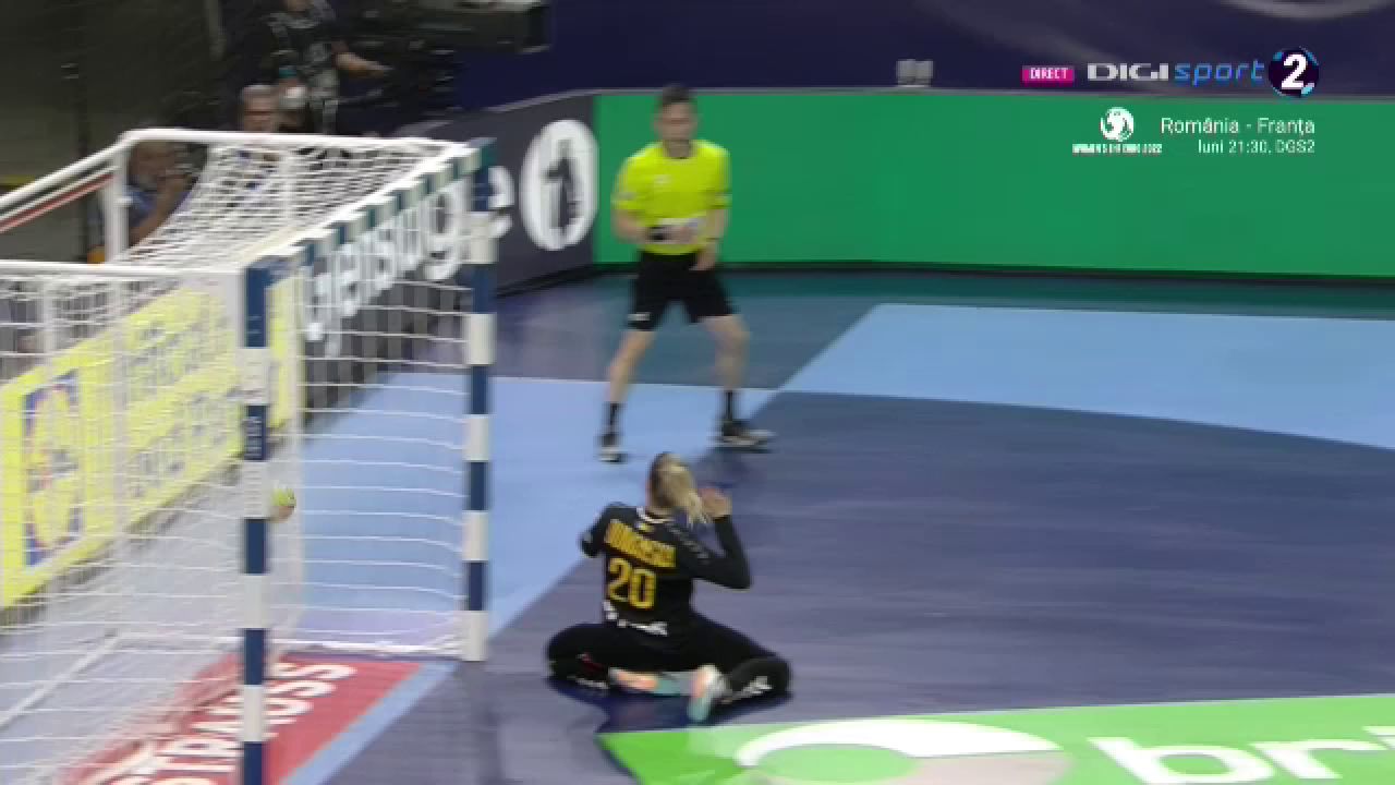 Emoții pentru „tricolore” la Skopje! Iulia Dumanska s-a izbit de bară și a suferit o comoție_18